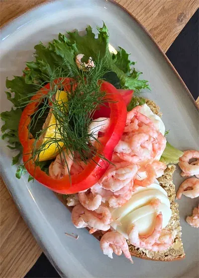 Räksmörgås på Café Söderberg